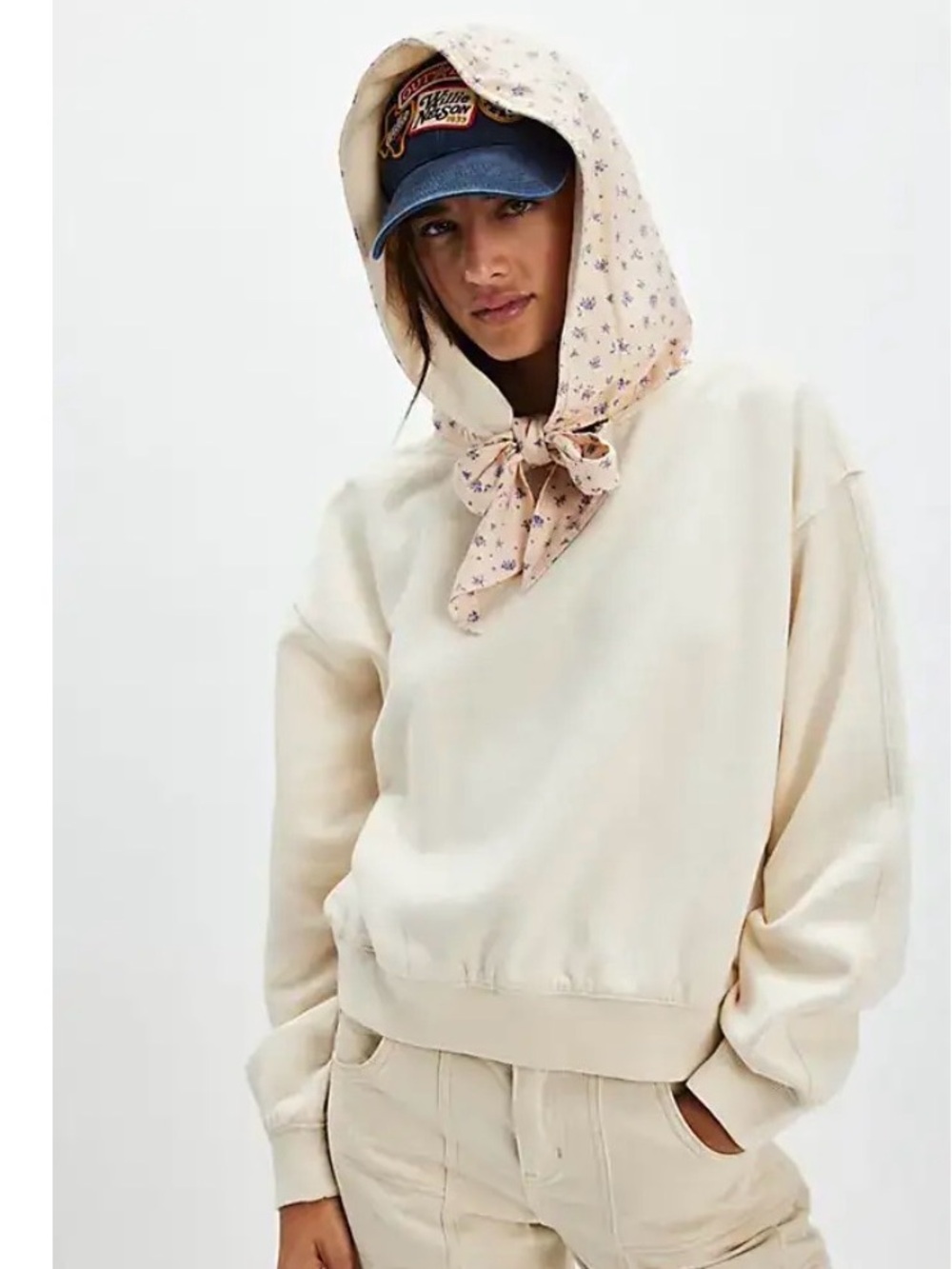 Free People| Scarf Floral Hoodie| Brand new| XS fits med